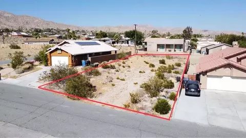 16 Hermano Way, Desert Hot Springs, CA 92240