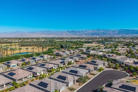 View/Area - 82460 Crane Dr, Indio, CA 92201 photo 5 of 6