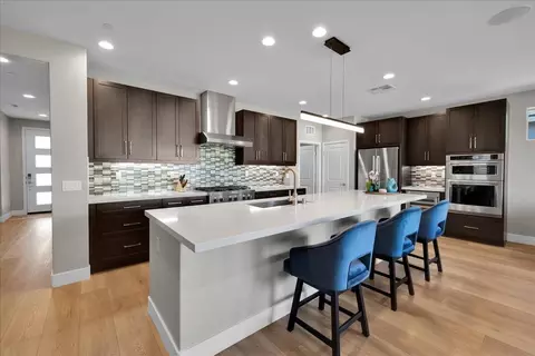 Kitchen - 82460 Crane Dr, Indio, CA 92201 photo 3 of 6