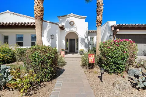 Exterior - 81660 Macbeth St, La Quinta, CA 92253 photo 8 of 9