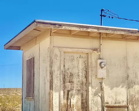 2424 Maize Rd, Twentynine Palms, CA 92277
