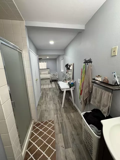 Bath - 369 N 10th St, Blythe, CA 92225 photo 3 of 6