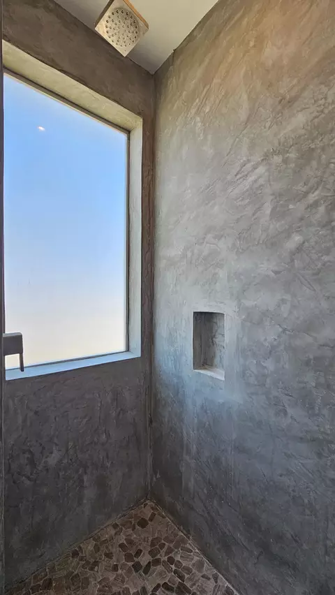 Bath - 5098 Balsa Ave, Yucca Valley, CA 92284 photo 7 of 8