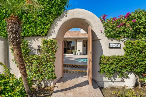 49055 Rio Arenoso, La Quinta, CA 92253