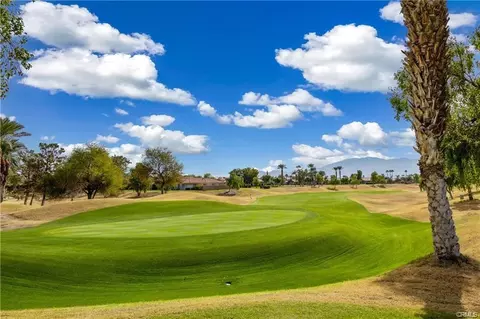 21 Colonial Dr, Rancho Mirage, CA 92270
