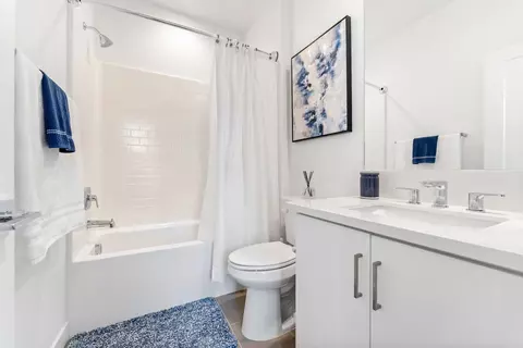 Bath - 35782 Mccarthy St, Palm Desert, CA 92211 photo 4 of 4