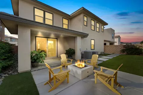 Exterior - 35782 Mccarthy St, Palm Desert, CA 92211 photo 5 of 9