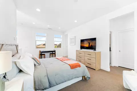 Bedroom - 35782 Mccarthy St, Palm Desert, CA 92211 photo 5 of 6