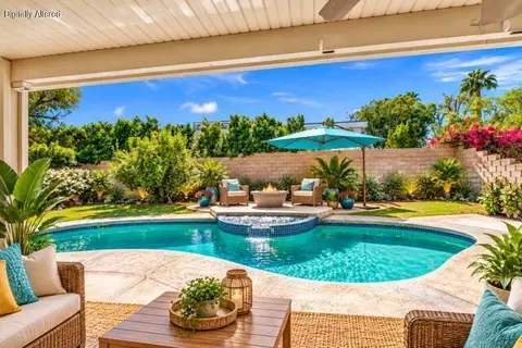 77729 Edinborough St, Palm Desert, CA 92211