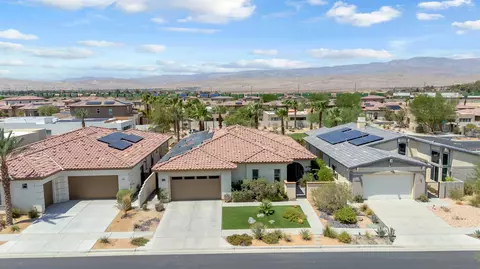 74586 Tesla Dr, Palm Desert, CA 92211