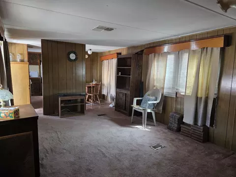 Living - 9554 Avenue E, Bombay Beach, CA 92257 photo 1 of 2