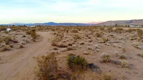 View/Area - 216 Jesse Rd, Landers, CA 92285 photo 3 of 4