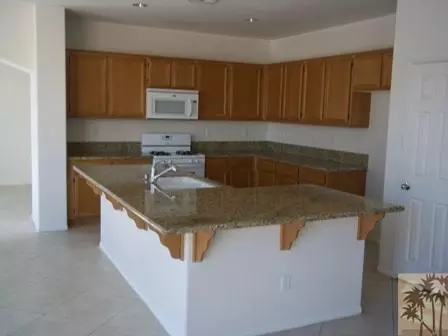 82545 N Cray Mill Dr, Indio, CA 92203 photo 4