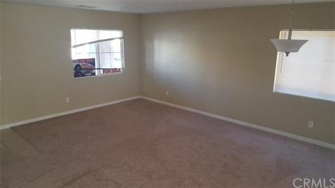 13041 Rancho Bernardo St, Hesperia, CA 92344 photo 4