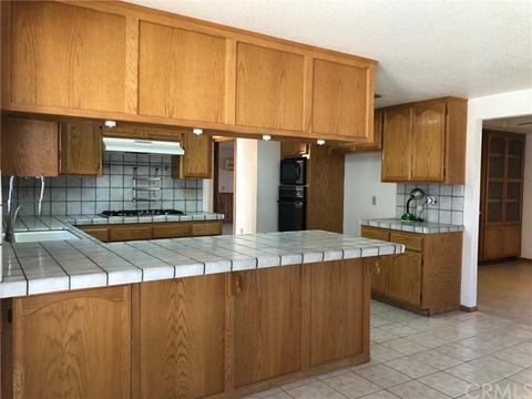 19245 Lenca Rd, Apple Valley, CA 92307 photo 11