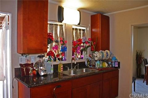8280 Emerald Ave, Fontana, CA 92335 photo 7