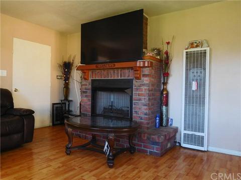8280 Emerald Ave, Fontana, CA 92335 photo 5