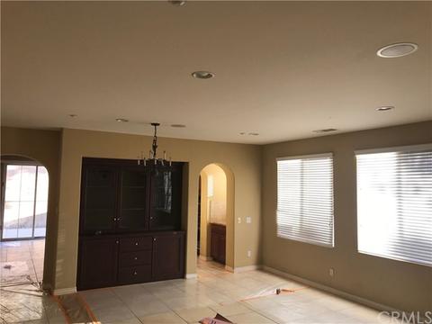 15890 Nuaimi Ln, Fontana, CA 92336 photo 5