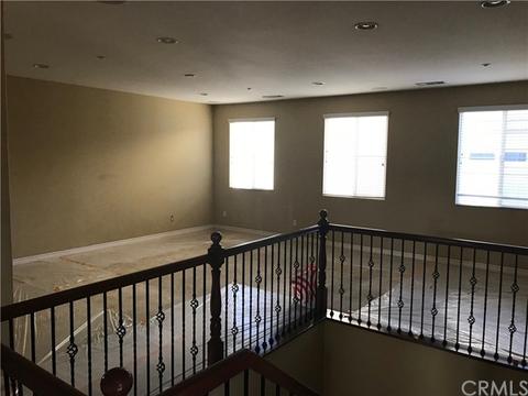 15890 Nuaimi Ln, Fontana, CA 92336 photo 7