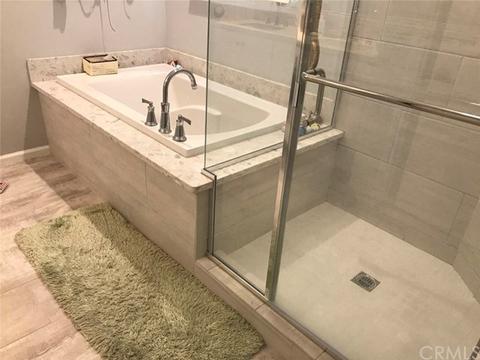 290 Crescent Moon, Irvine, CA 92602 photo 7