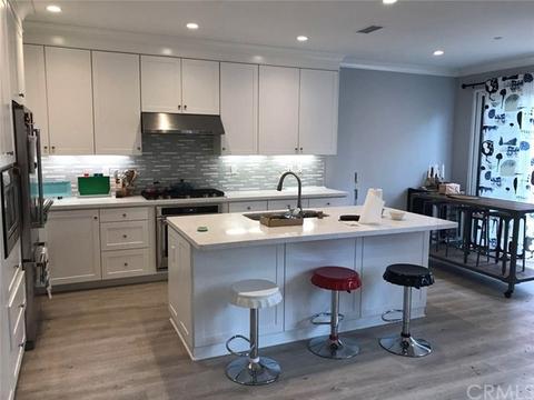 290 Crescent Moon, Irvine, CA 92602 photo 4