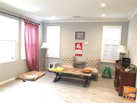 290 Crescent Moon, Irvine, CA 92602 photo 3