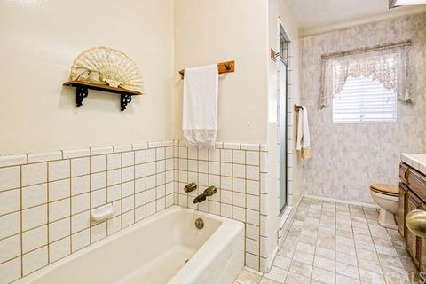 11817 Patton Rd, Downey, CA 90241 photo 20