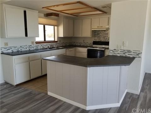 20375 Piedmont Rd, Apple Valley, CA 92308 photo 1