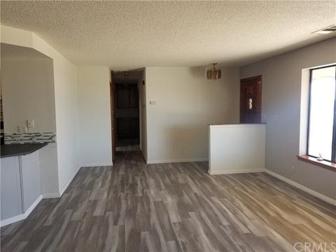 20375 Piedmont Rd, Apple Valley, CA 92308 photo 4