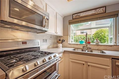 235 E Chestnut Ave #M, Monrovia, CA 91016 photo 9