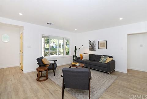 530 Devirian Pl, Altadena, CA 91001 photo 4