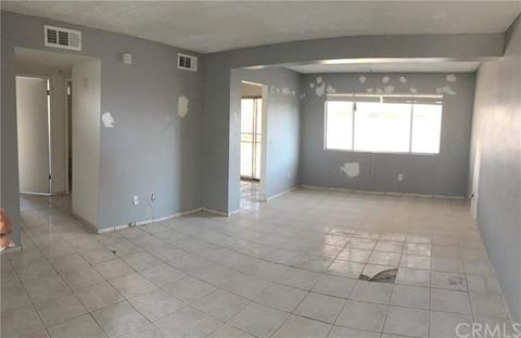 157 Driftwood Dr, El Centro, CA 92243 photo 2