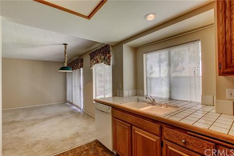 225 Westpark Ln, Redlands, CA 92374 photo 9