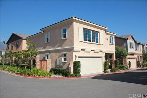 785 Dylan Dr, Upland, CA 91784 photo 2