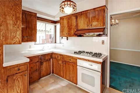 704 E Harvard Rd, Burbank, CA 91501 photo 8
