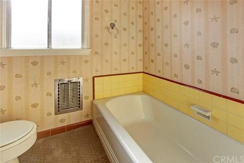 704 E Harvard Rd, Burbank, CA 91501 photo 17