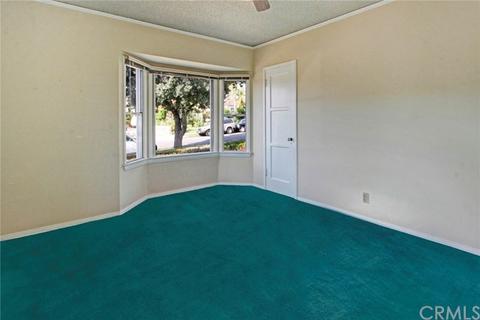 704 E Harvard Rd, Burbank, CA 91501 photo 19