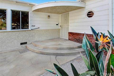 704 E Harvard Rd, Burbank, CA 91501 photo 3