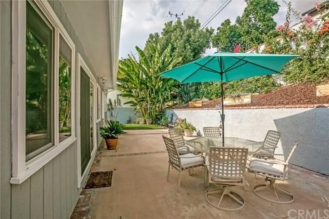 1900 Amber Ln, Burbank, CA 91504 photo 32
