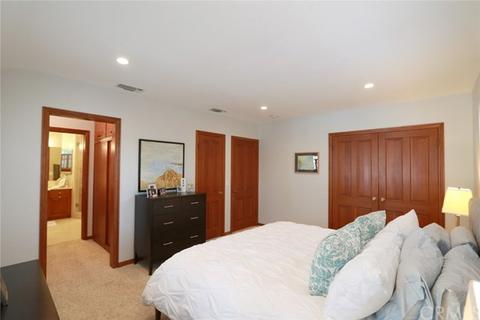 804 Delaware Rd, Burbank, CA 91504 photo 35