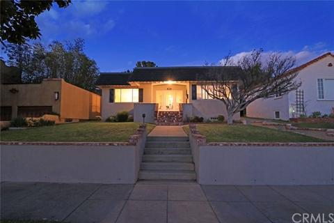 2075 Chilton Dr, Glendale, CA 91201 photo 1