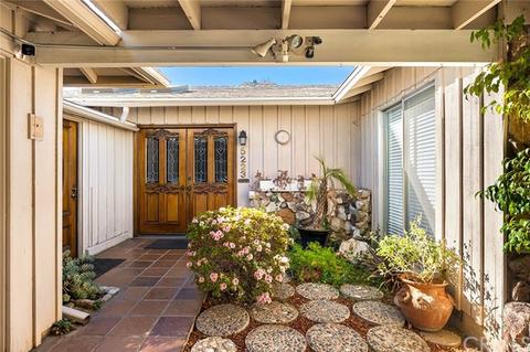 5223 Allott Ave, Sherman Oaks, CA 91401 photo 3