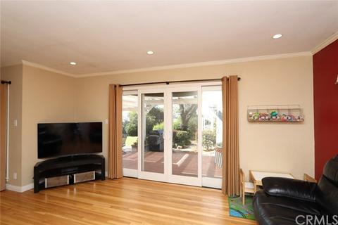 8331 Valecrest Dr, Los Angeles City, CA 91352 photo 14