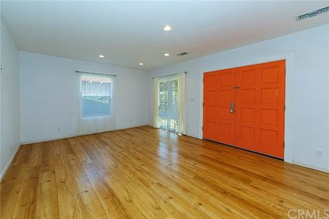 7119 Ranchito Ave, Van Nuys, CA 91405 photo 3