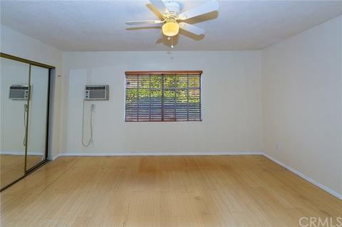 7119 Ranchito Ave, Van Nuys, CA 91405 photo 17