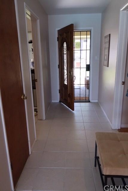 1801 Amber Ln, Burbank, CA 91504 photo 4