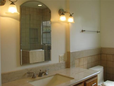 2230 N 6th St, Burbank, CA 91504 photo 22