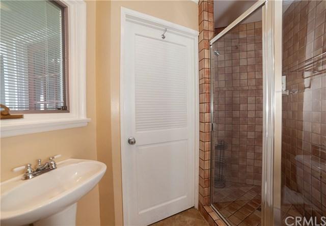  1216 Oak Circle Dr, Glendale, CA 91208 photo 15