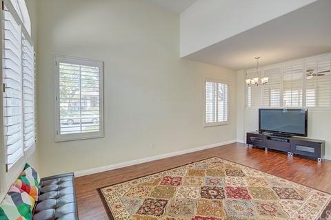 260 Groundbriar Ln, Simi Valley, CA 93065 photo 13