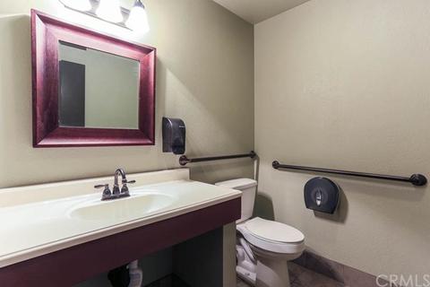 1809 Peyton Ave #310, Burbank, CA 91504 photo 37